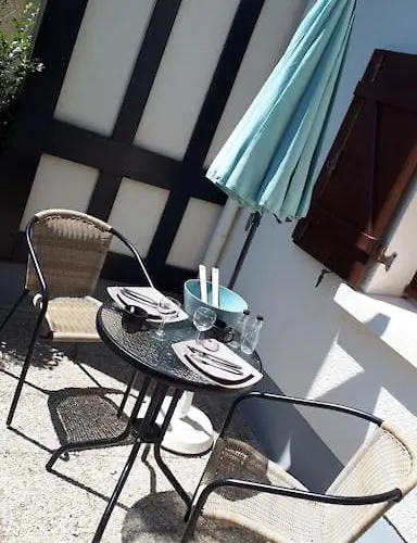 Cabourg - Home-varaville Avec Jardin Appartamento